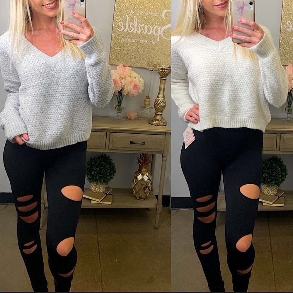🍒BOGO50%🍒 🆕🤍DOUBLE ZERO: WHITE Round Neck Knit Sweater LARGE